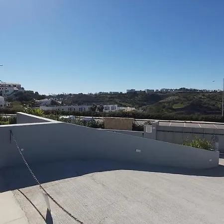 Albufeira Beach Apartment * البوفيرا