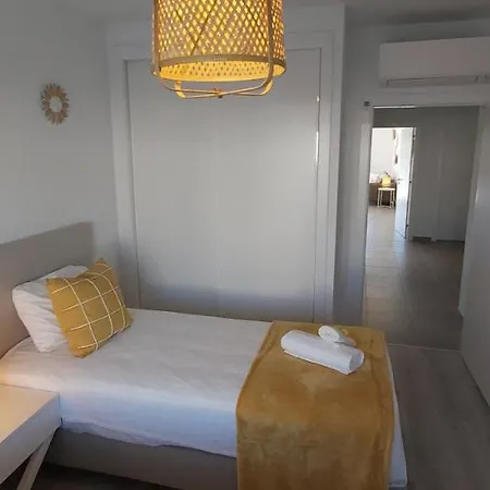 Apartamento Albufeira Beach Apartment *